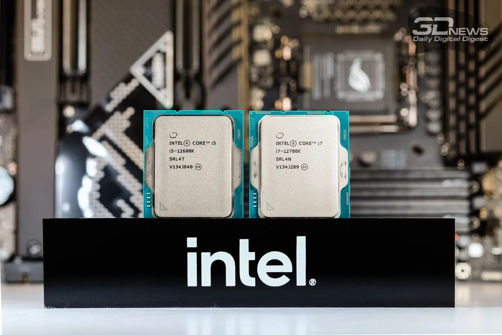 12 Поколение процессоров Intel. Процессоры Intel Core i9 12-го поколения. Intel Core 12 поколения комплектация. Процессор 3 го поколения.