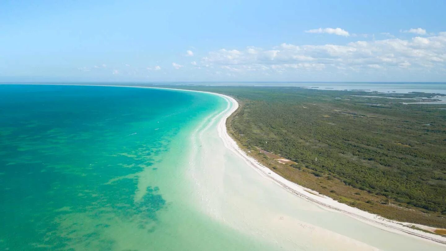 Isla secret. Исла Холбокс. Holbox Мексика остров. Isla Holbox Mexico.