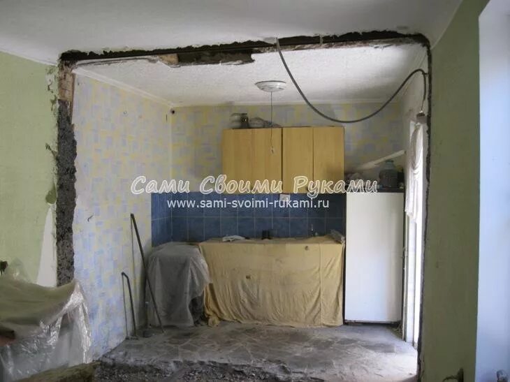 демонтаж балконного проема. можно убрать в панельном доме. демонтаж балконного блока. можно убрать в панельном доме. лоджия демонтаж подоконного блока.