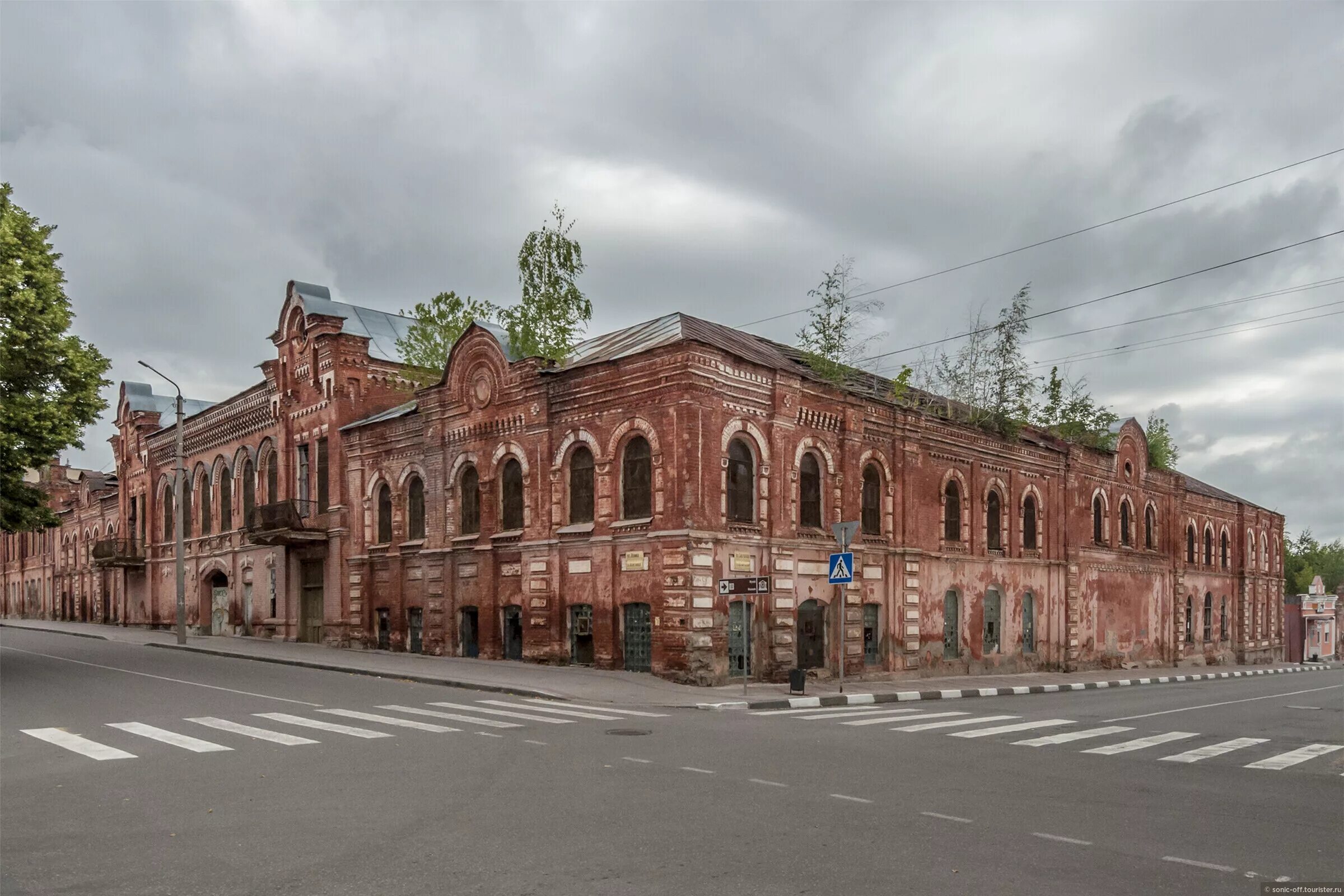 завод эльта в г. табачная фабрика купца заусайлова. табачная фабрика купца заусайлова xix века елец. здание табачной фабрики елец. табачная фабрика елец.