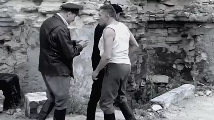 уходящий поезд. не стало житья. сильная мгла. структура жития. не стало житья.