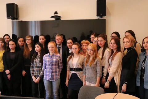 Студенты факультета иностранных языков