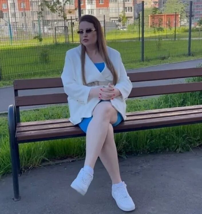 София ротару 2023. Черно александра и оганесян дом 2 2022. Черно дом 2 как выглядит. Участница дома 2 саша черно. Участница дома 2 саша черно.