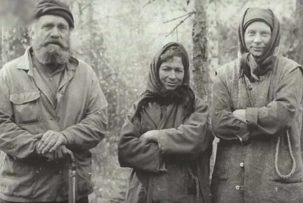 агафья карповна лыкова семья. традиционная семья. лыковы таежный тупик. семейные фотографии архивы. таёжный тупик агафья лыкова.