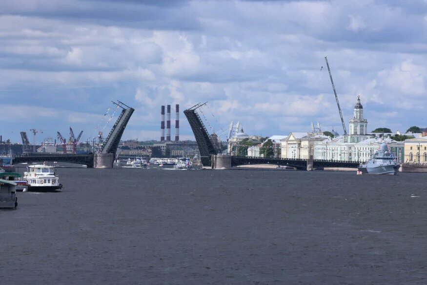 Морской парад спб. День вмф 2023. День вмф в питере 2023. Петербург 30 июля. Петербург 30 июля.