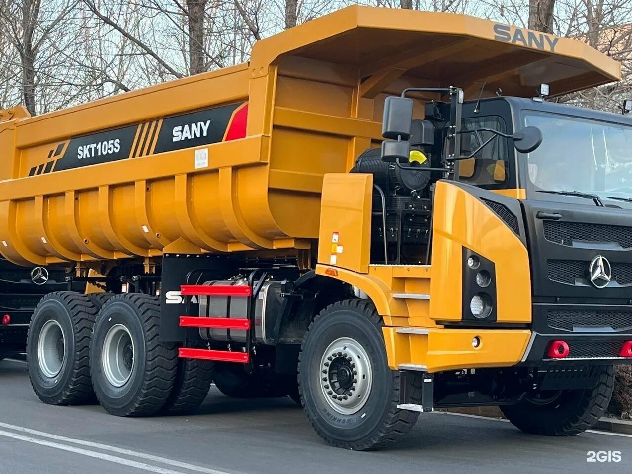 Sany syz320c 8s. Карьерный самосвал sany skt90s. sany skt105s. белаз sany 150. самосвал sany syz320c-8s.