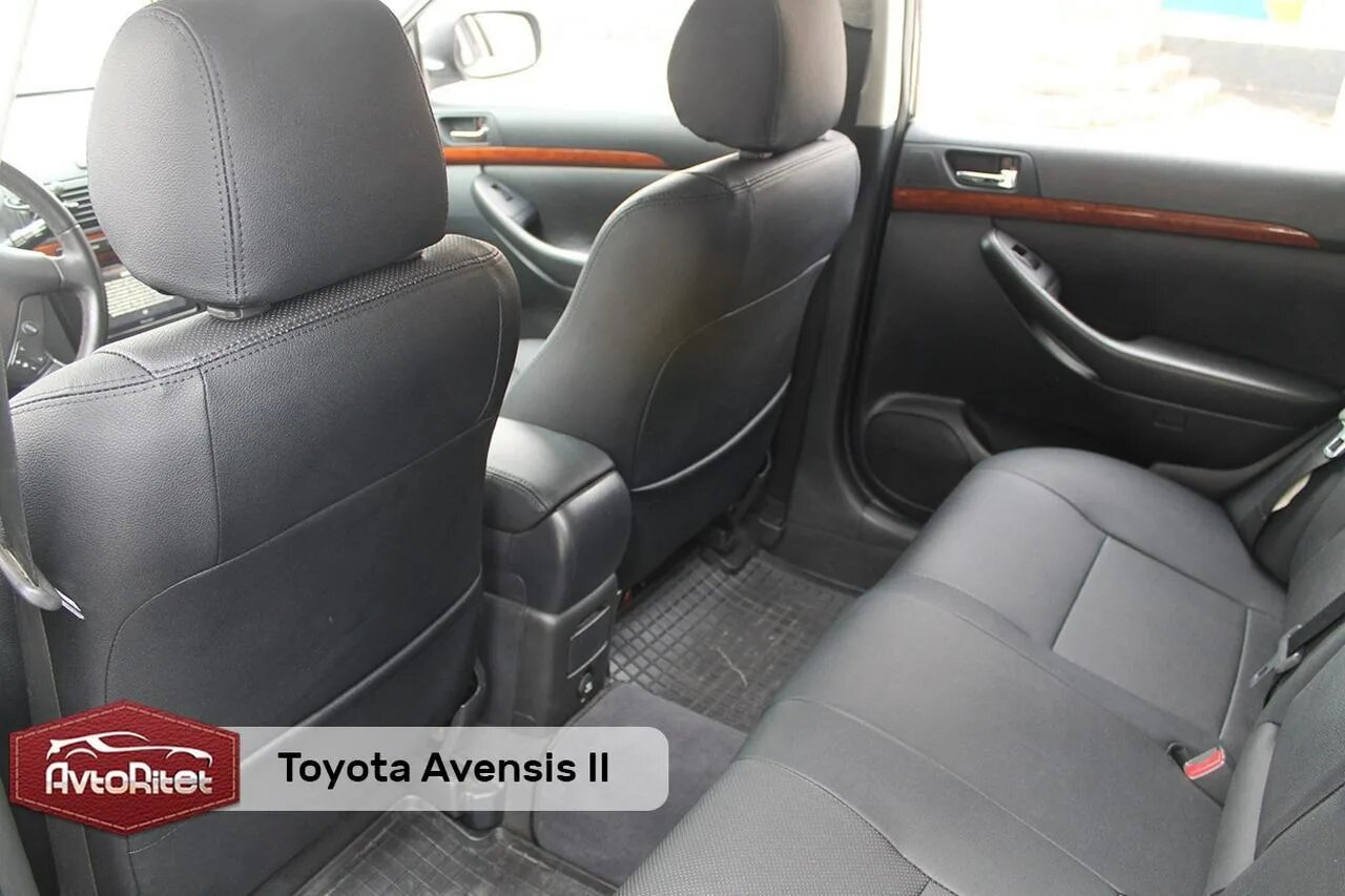 Сиденья аллион 240. Toyota allion задние сиденья. Toyota e120 сиденья. Заднее сиденье на авенсис. Сиденья авенсис 2.