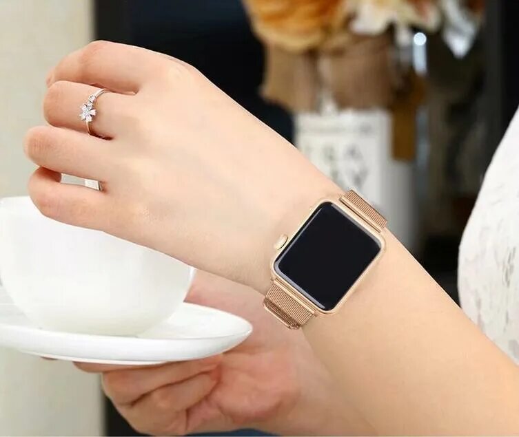 Эппл вотч для девушки. Эппл вотч 3 38мм. эпл вотч 6 38мм. apple iwatch 3 38mm. эпл вотч se 38мм.