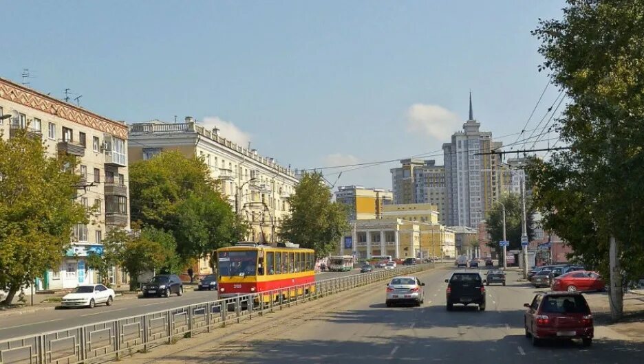 Улица Строителей Барнаул. Барнаульский трамвай октябрь 2016. Трамвайный проезд 40 Барнаул. Барнаул перекрыли Ленина.