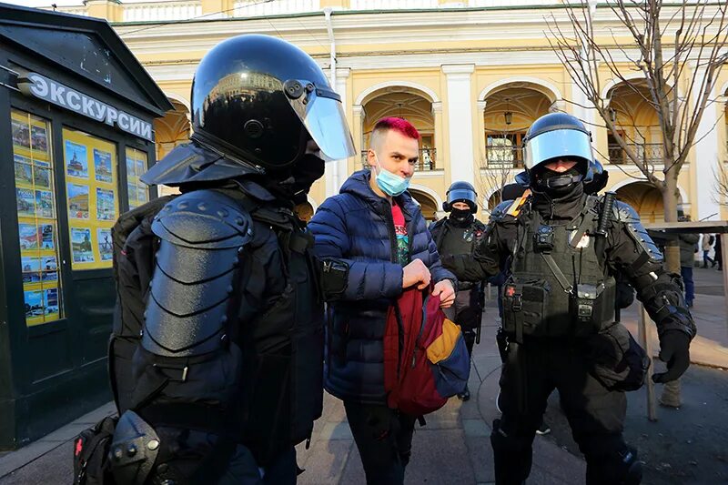 Новости дня. Митинг. С места событий. Реальные новости часа. Реальные новости часа.