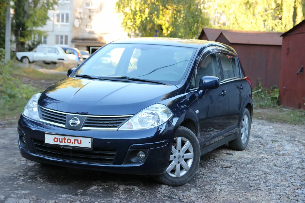 Купить тииду 2008. Nissan Tiida 2008. Ниссан Тиида 2008 синяя. Ниссан Тиида 2008 года. Ниссан Тиида 2010 синий.