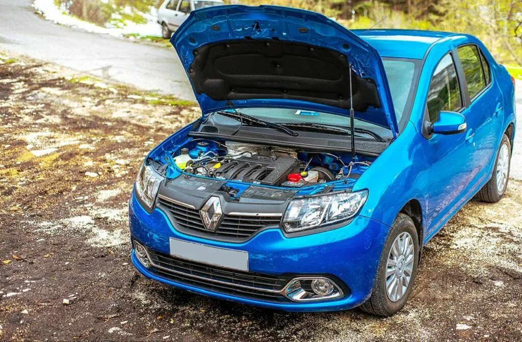 Ремонт двигателя 1.6 рено. Renault Logan 2. Рено Логан 2 2014. Рено Логан 1.6 2 поколение. Рено Логан 2 1.6.