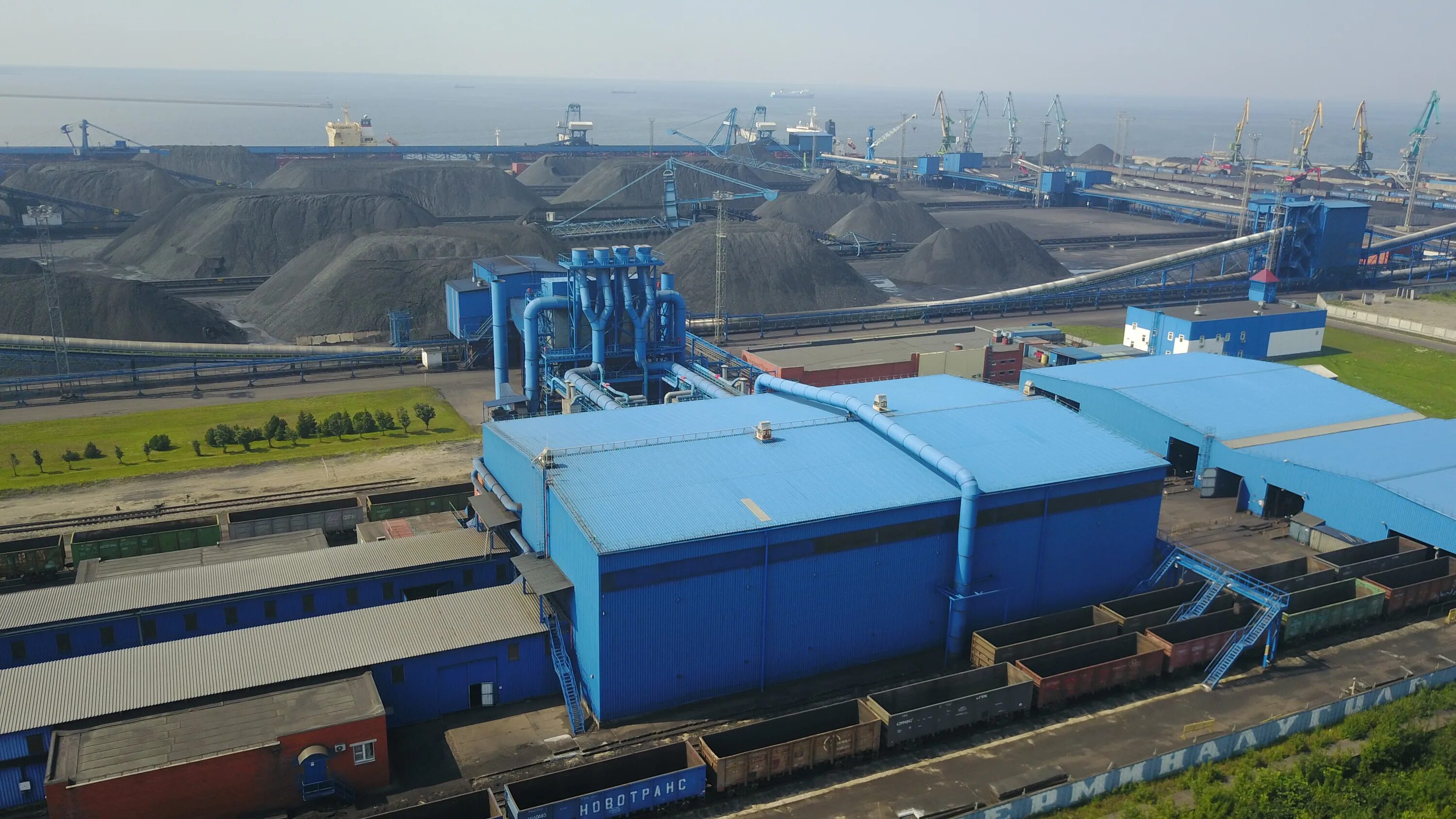 Угольный терминал усть-луга. Терминал ростерминалуголь. Угольный терминал. Ао дальтрансуголь ванино. Угольный терминал.