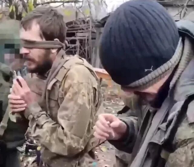 Захват пленных. Российские военные в плену. Видео взятия в плен украинских военных.