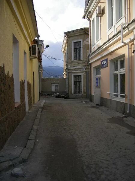 Алушта ул хромых. Улица хромых алушта.