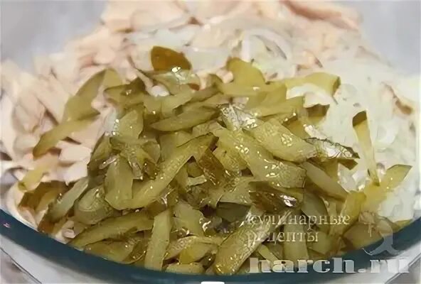 Салат из кальмаров маринованных огурцов. Салат из кальмаров маринованных огурцов