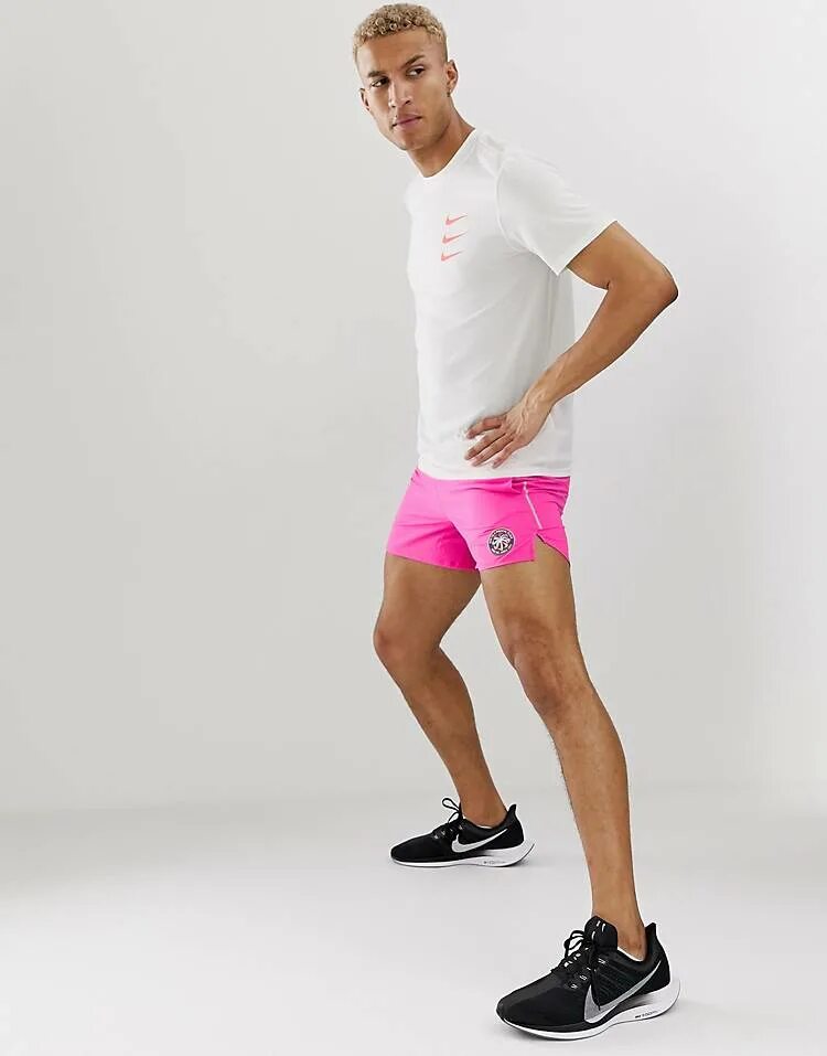 Розовые мужские шорты. Шорты Nike Stevens Camp 2016. Шорты найк мужские спортивные короткие. Nike shorts men Pink. Nike Running шорты мужские.