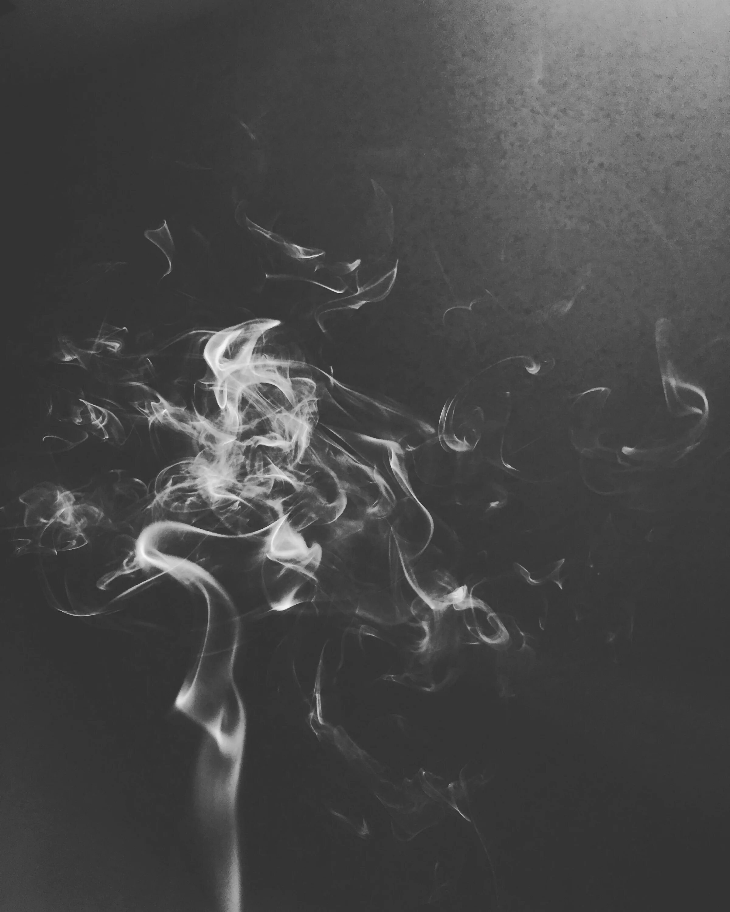 Дымок дымок окутал слова. Дым. Дым Эстетика. Сигаретный дым. Дым от сигарет Эстетика.