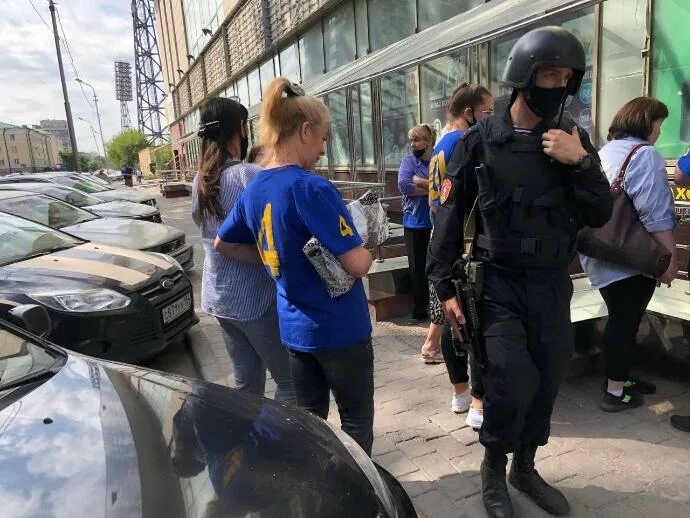 Почему эвакуируют города