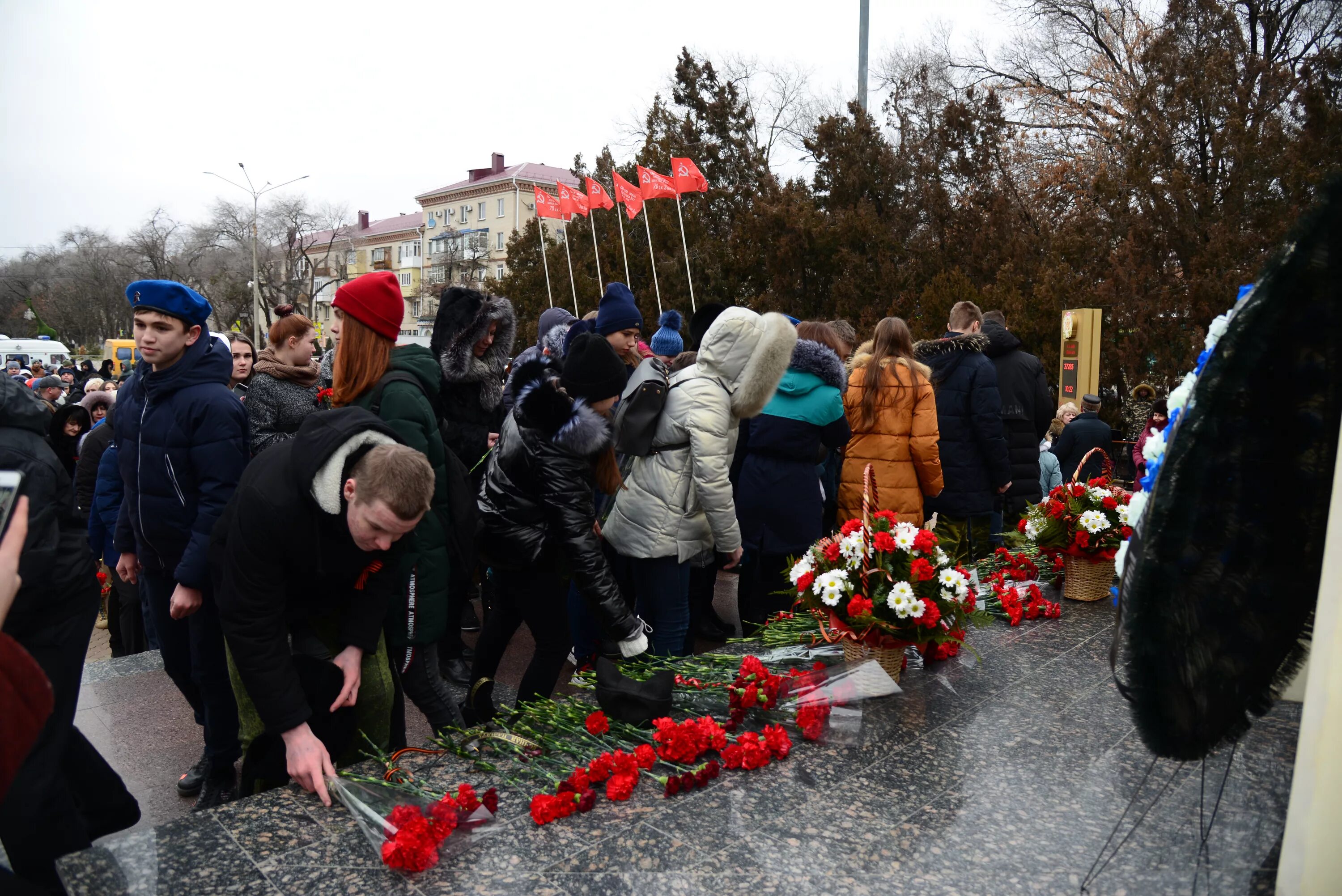 Погода невинномысск сегодня по часам. День освобождения Невинномысска от немецко-фашистских захватчиков. Освобождение Невинномысска. День Победы Невинномысск. Часы обратного отсчета до дня Победы.