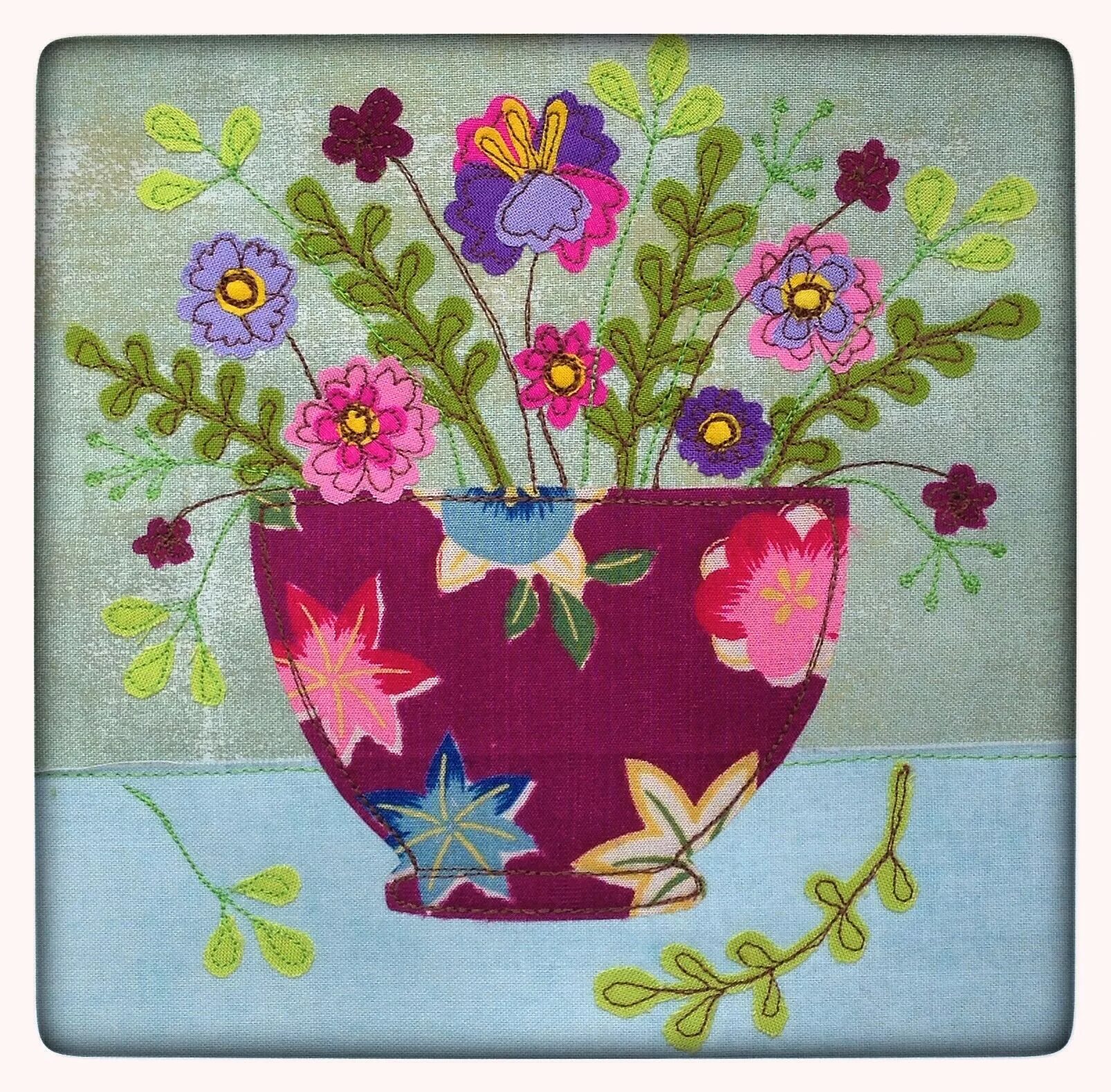 тканевая аппликация. панно из ткани. аппликация из ткани. тканевая аппликация. тканевая аппликация.