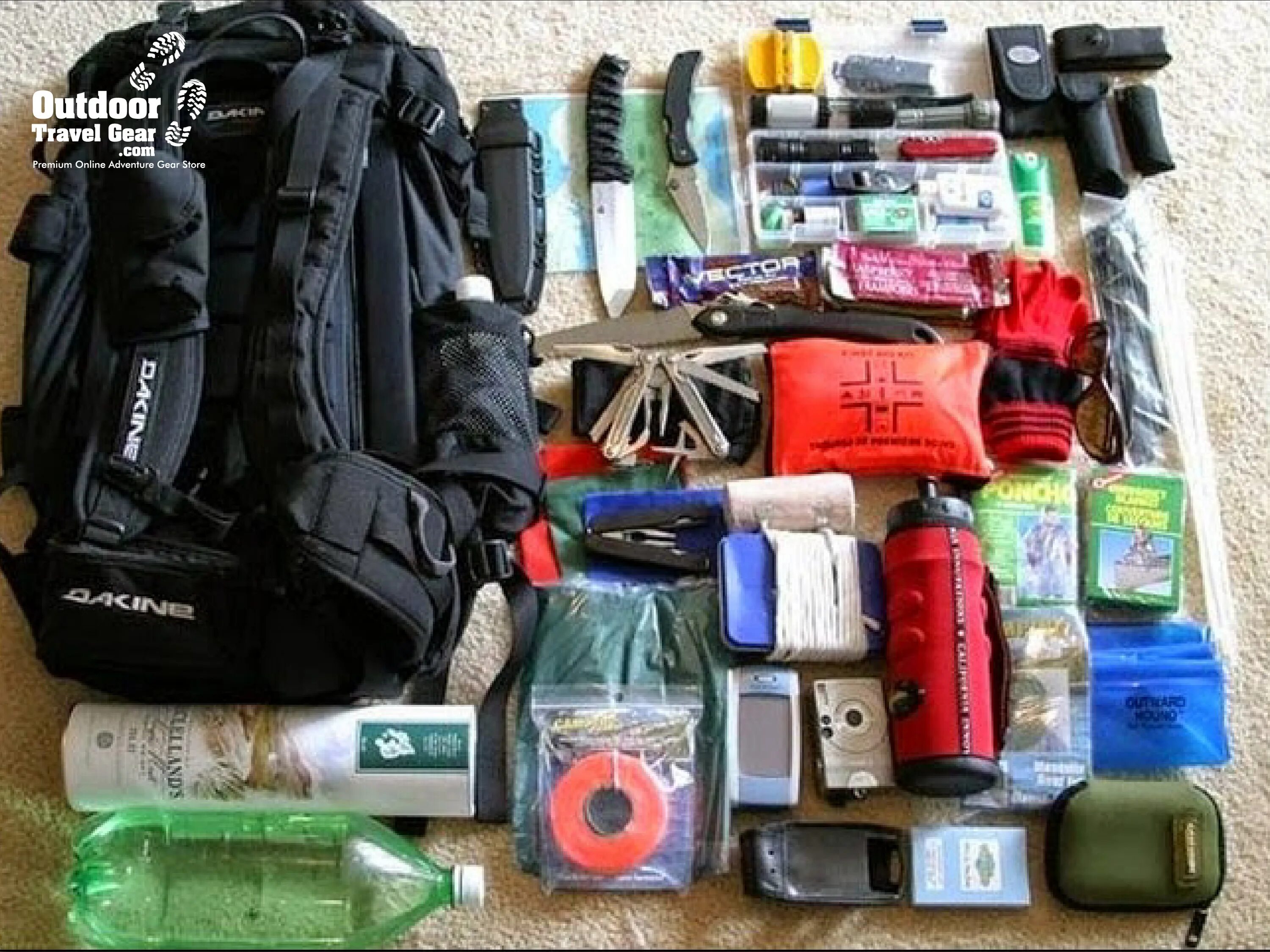 Тревожный чемоданчик мчс. Едс набор для выживания в лесу. Вещи для похода. Тревожный чемоданчик на апокалипсис. В наборе есть все необходимые.