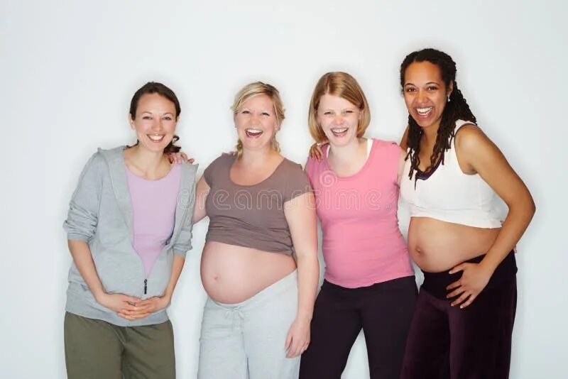 Group of pregnant women. Три беременных женщины. Все женщины забеременели. Все женщины забеременели. Лекции для беременных.