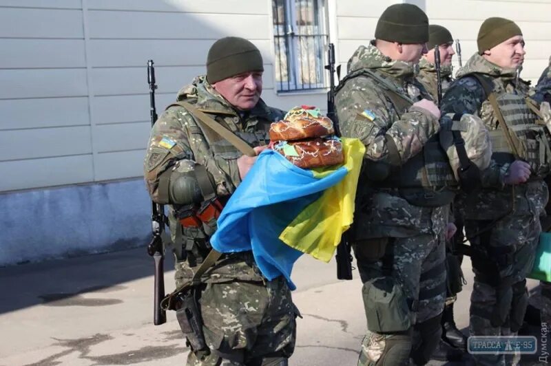 Ли ато. Ато.