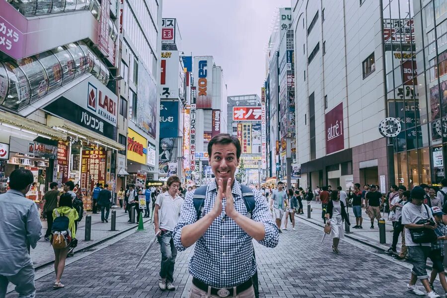 Lagerfeld tokyo shibuya. Селфи в Токио. Селфи из Токио Токио. Финальный стрим из Токио - Асакуса. Февраль Токио Повседневное.