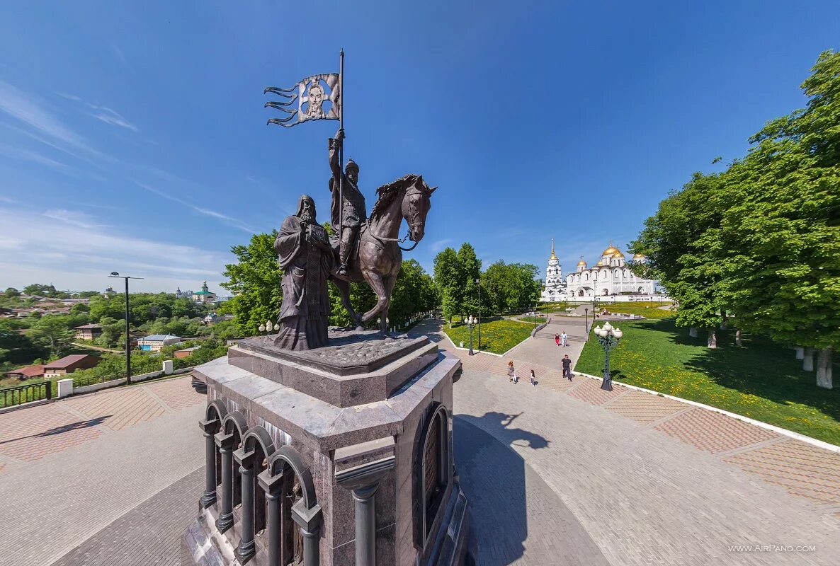 В каком городе находится памятник золотые ворота. Достопримечательности Владимира памятники.