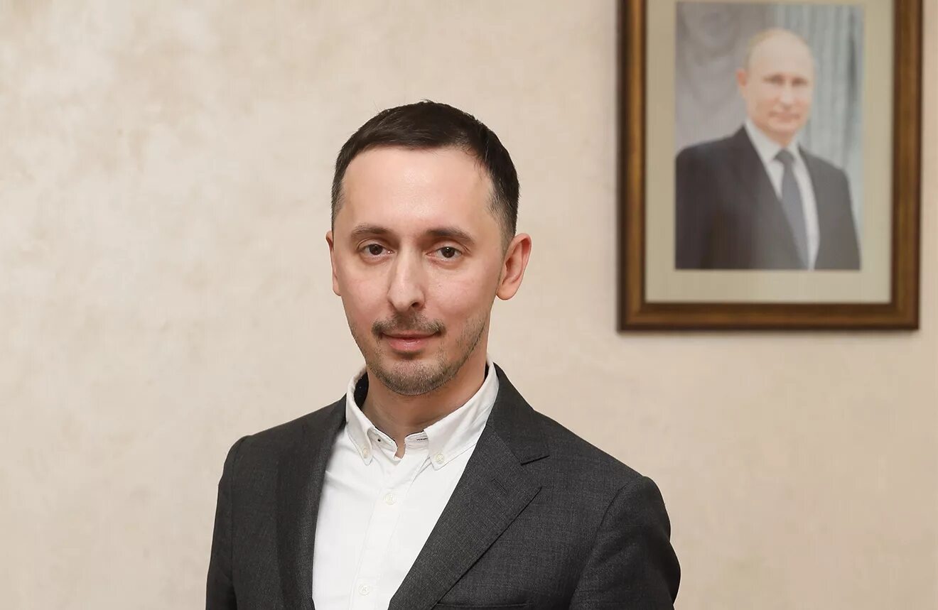 Новости гусейнов. Девид мельник гусейнов. Гасан гусейнов профессор. Мелик гусейнов заместитель. Мамед гусейнов.