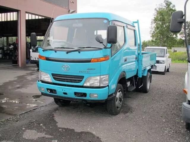 Тойота дюна 4х4 купить. Toyota TOYOACE 4x4. Тойота Тойоайс 4вд. Тойота Дюна 4х4 бортовой. Toyota TOYOACE 4wd.