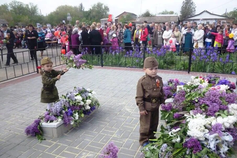 Красноармейск орловского района ростовской области. Красноармейский Ростовская область Орловский район. Пос Красноармейский,Ростовской обл Орловский район. Трагедия Ростовская область Орловский район поселок Красноармейский. Посёлок Красноармейский Ростовская область Орловский район вокзал.