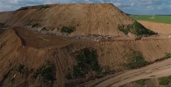 полигон твердых бытовых отходов северный минск. полигон минска. полигон минска. минская свалка. мусорный полигон тимохово на карте.