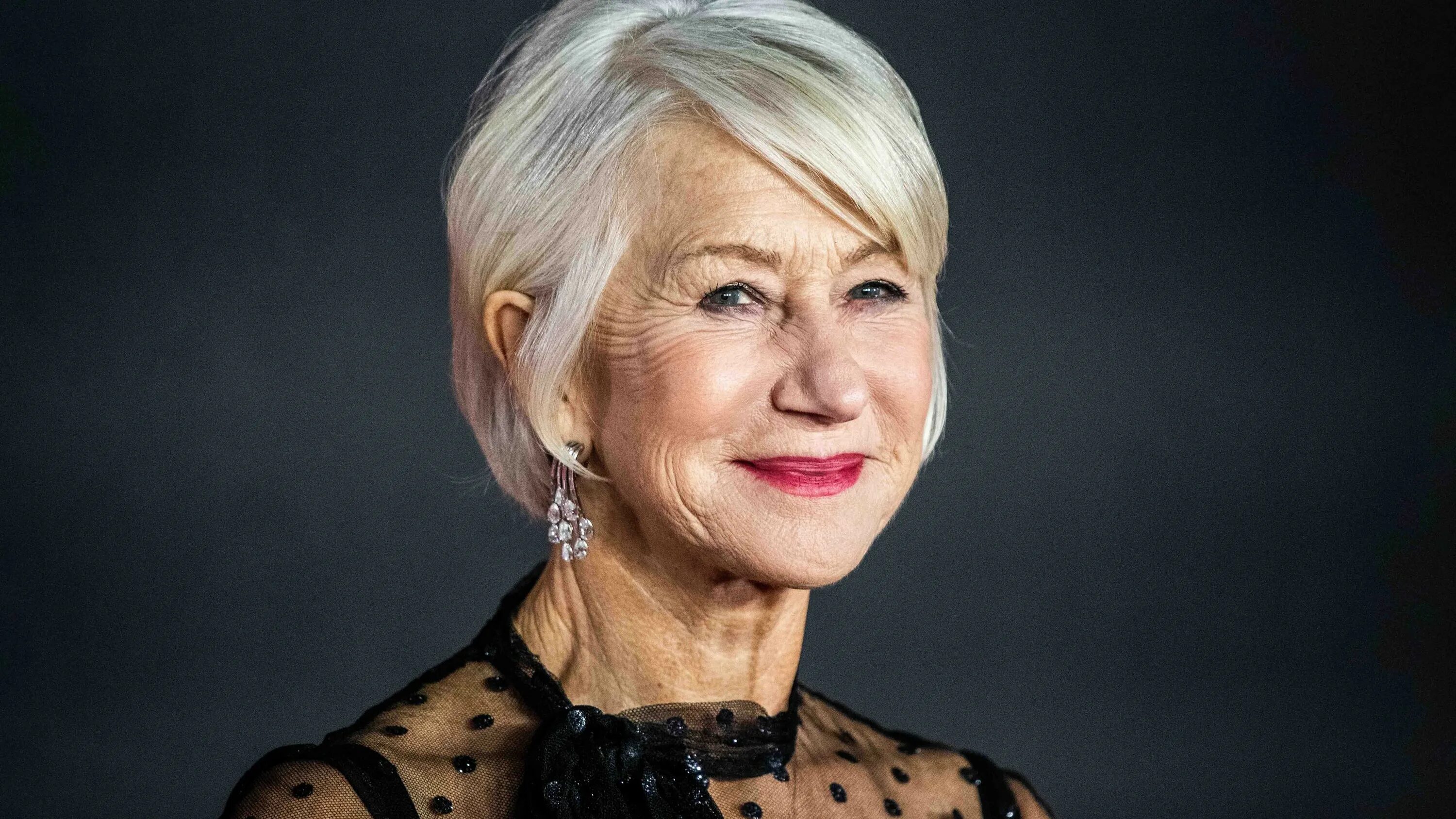 Helen. Хелен миррен 2025. хелен миррен helen mirren. хелен миррен сейчас 2025. хелен миррен 2025.