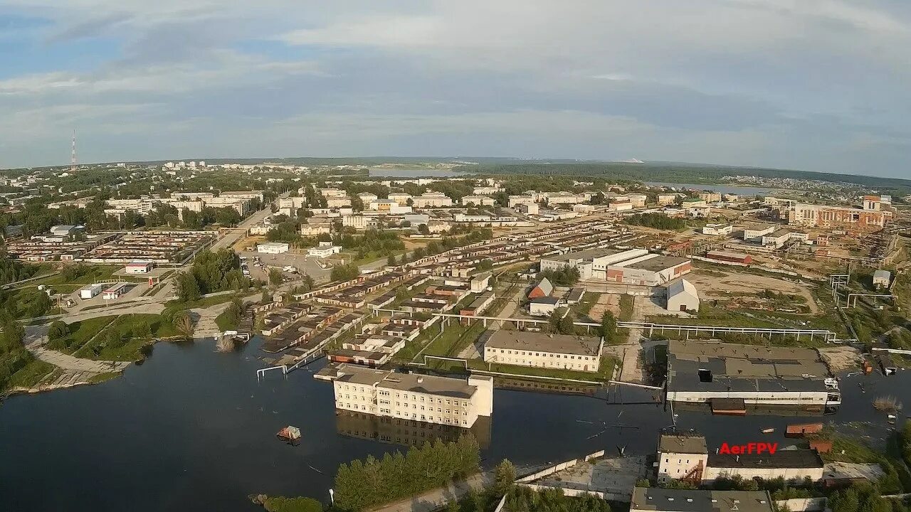 Центр города березники. Березники Пермский край. БШСУ Березники. Город Березняки Пермский край. Березники Пермский край с птичьего полета.