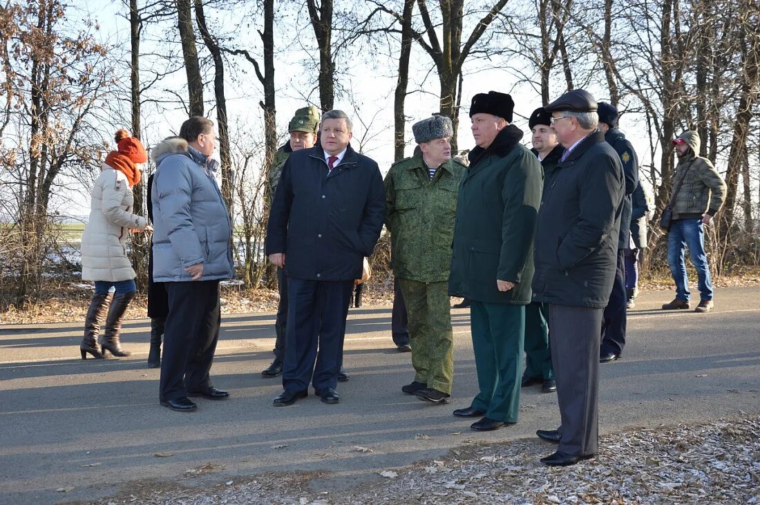 Погода в теткино курской области глушковский. Глава Глушковского района. Заместитель главы Глушковского района Курской области. Курск Глушковский район. Администрация Глушковского района Курской области.