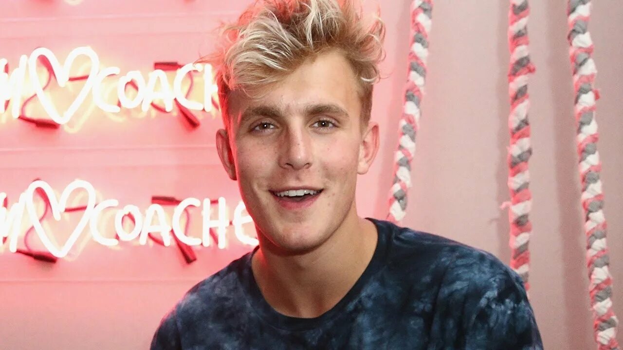 Джейк пол энергетик. Джейк пол. Jake paul 2017. Джейк пол дисней. Jake paul 2021.