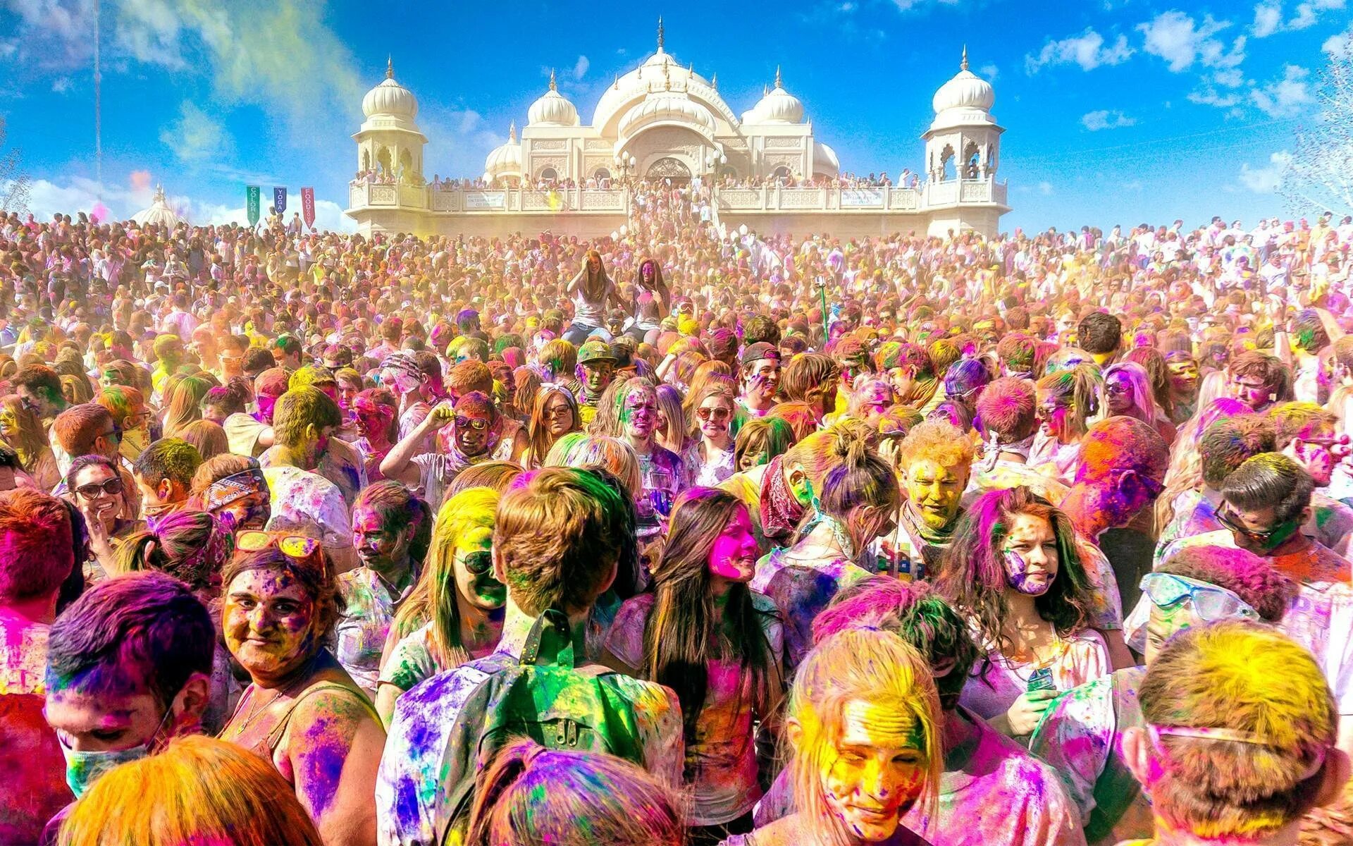 Фестиваль красок Холи в Индии. Праздник красок Холи в Индии. Холли праздник красок в Индии. Праздник весны Холи Holi Индия. Фестиваль холе