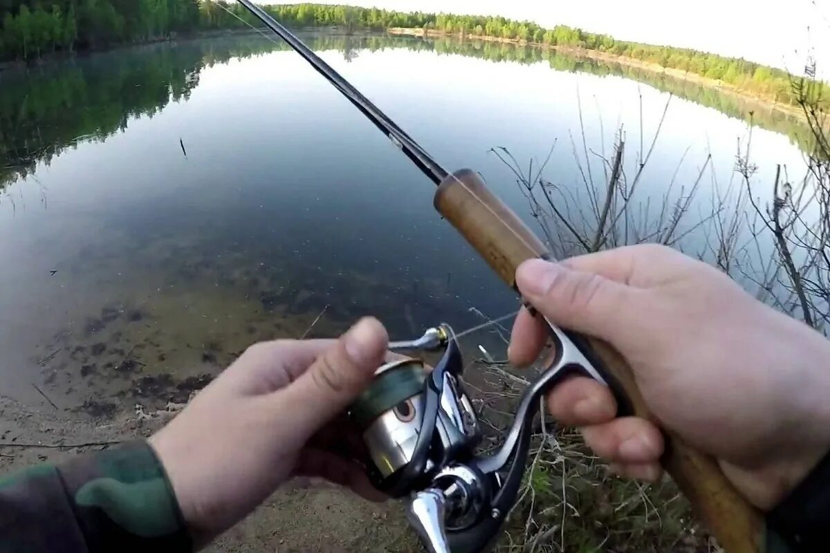 Ловлю щуки на спиннинг видео. Спиннинг. Рыбалка на спиннинг. Ловля рыбы на спиннинг. Спиннинг для рыбалки на щуку.