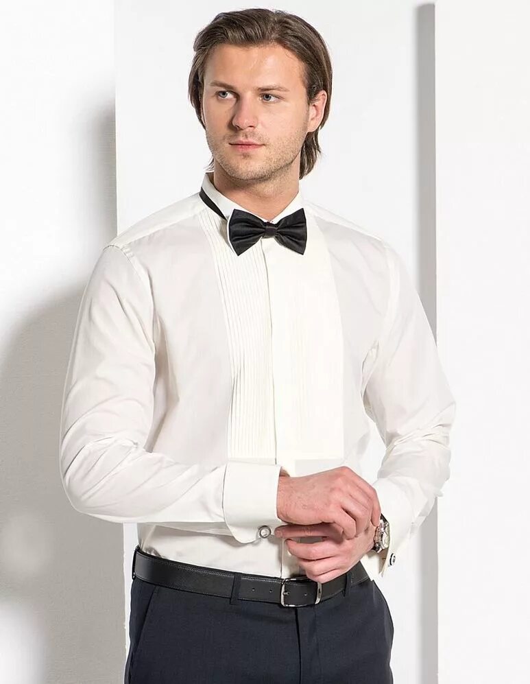 FineArt Collection. White shirt with blue butterfly collar and cuff, the collar 