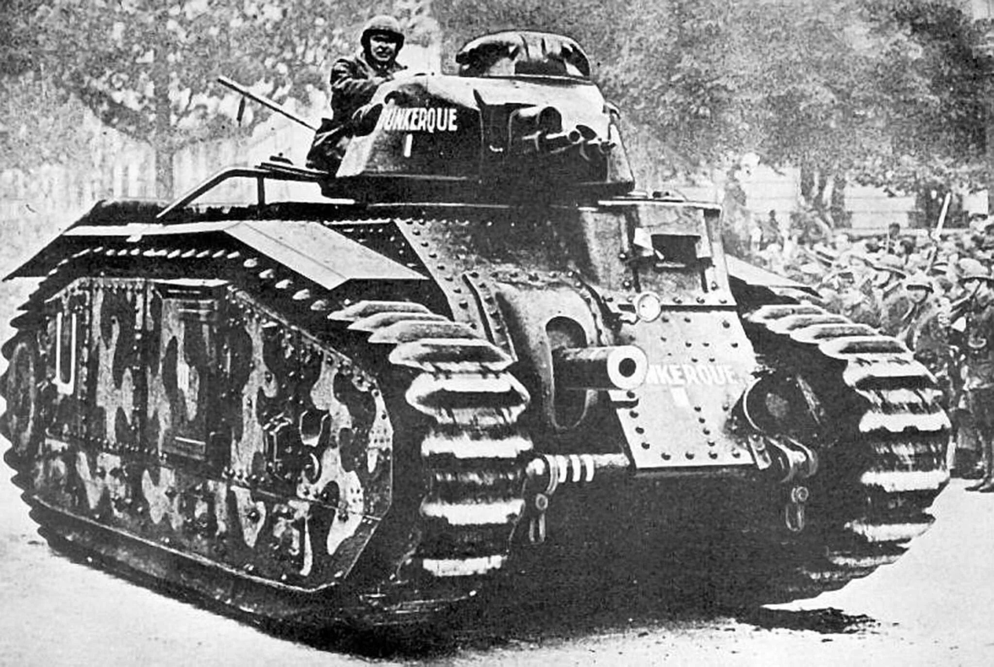 Французский танк Char b1. Тяжелый французский танк Char b1. Б1бис Panzer. Танк б1 Франция.