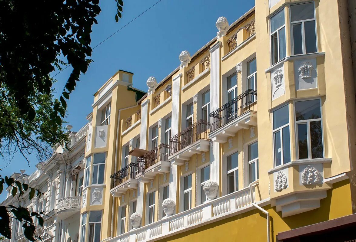 Феодосия отели. Гостиница астория феодосия. отель grand astoria феодосия. гранд астория отель феодосия крым. гранд астория 3 феодосия.