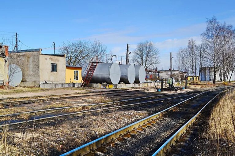 Погода в локомотивном городском округе. Экипировка топливом тепловозов РЖД. Пункт экипировки локомотивов. Экипировка локомотивов песком. Пункт экипировки тепловозов.