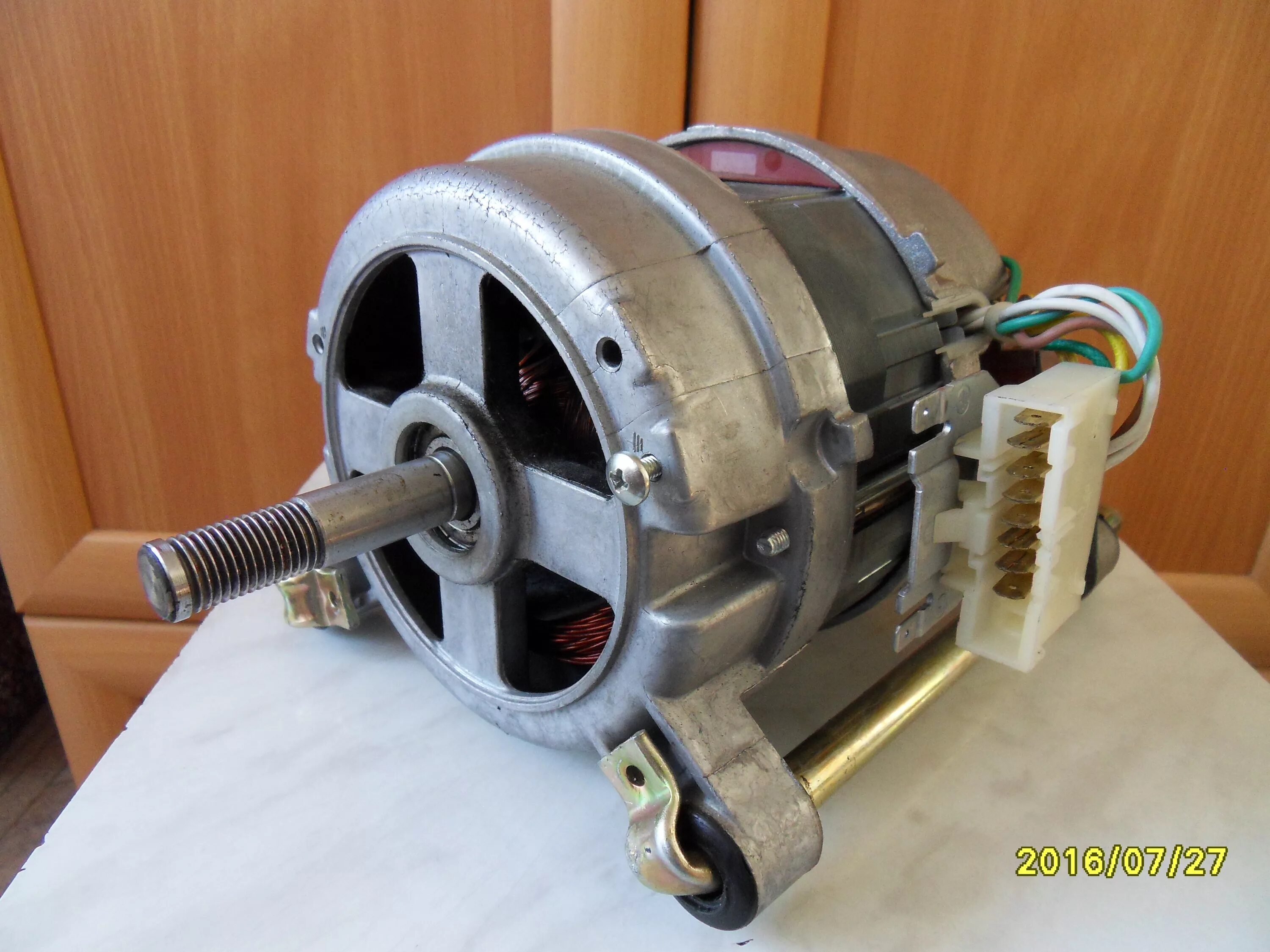 Двигатель от стиральной машины. Двигатель стиральной машины ardo m2-16-158/ar 42. Электромотор 80 w от стиральной машины. Двигатель от стиральной машины. Мотор коллекторный для стиральной машины ханса 8040046.