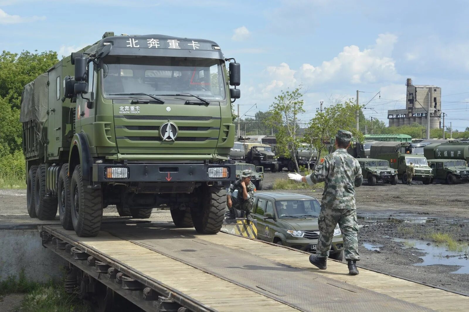 Ремонтные войска. Автомобили Рембат войска. Рембат на Украине. Рембаты вс РФ.