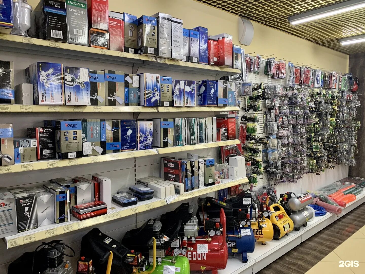 магазин авто товаров. техком автозапчасти в бутово. спортивный магазин на тульской. магазин автозапчастей. автомагазин для китайских автомобилей.