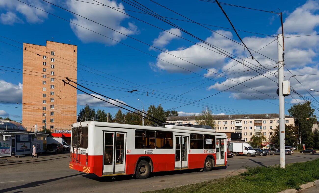 Где едет 4 троллейбус ижевск. Бтз 52761. ижевский троллейбус бтз. ижевск троллейбус и 2167. троллейбус ижевск 2140.