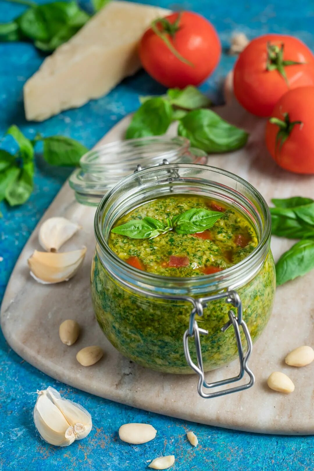 Pesto alla. Морковный песто. Паста песто в баночке. Песто Арабиато. Кастрюля Pesto.