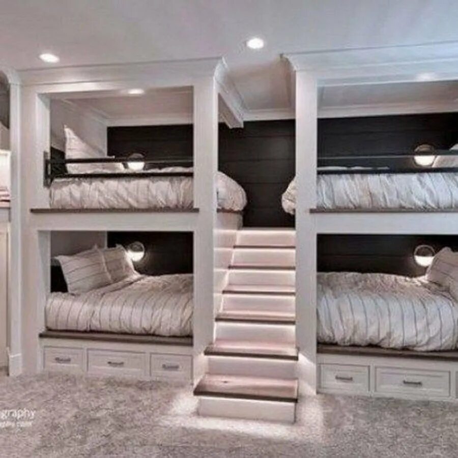 Двухэтажный спальный. Двухъярусная кровать Бастион 357640. Кровать 2х ярусная дива. Красивые двухэтажные кровати. Спальня с двухэтажной кроватью.
